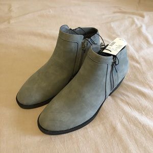 Abigail Side zip ankle boot